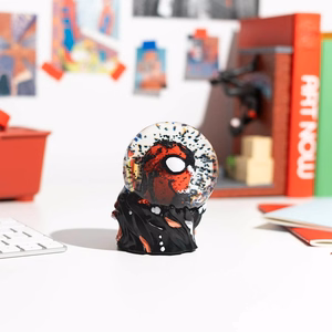 Spider-Man & Venom stiklinis sniego rutulys dovanų dėžutėje