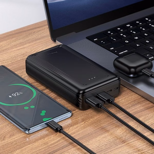 Išorinė baterija Hoco 20000 mAh 2A J165A juoda
