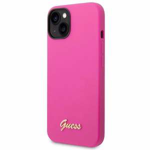 Guess silikoninis Vintage Gold Logo dėklas iPhone 14 / 15 Plus fuksijos