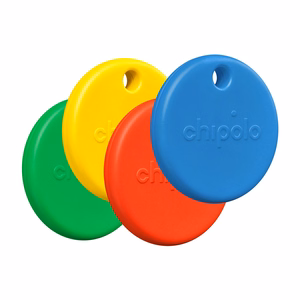 Chipolo POP Bluetooth daiktų ieškiklių rinkinys su keičiamomis baterijomis, skirtas iOS ir Android, 4 vnt. (raudonas, mėlynas, geltonas ir žalias)