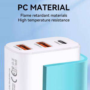 Wozinsky CWCUCW 30W USB-C / 2 x USB-A sieninis įkroviklis - baltas