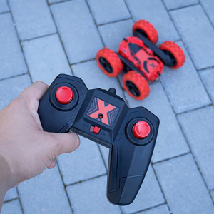 Maxlife MXRC-200 nuotoliniu būdu valdomas automobilis