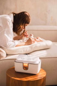 Momini WarmWipes drėgnų servetėlių šildytuvas