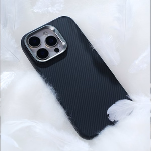 Benks Magnetic Armor Pro Kevlar Case Metal Frame 600D (AD66) for Iphone 16 Pro Max black (Camera Control Button)