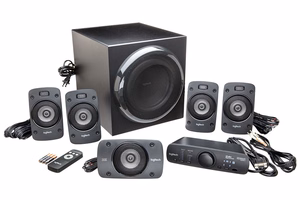 Logitech Z906 erdvinio garso garsiakalbiai