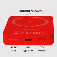 Išorinė baterija SBS TEBB5000MAG1CR 5000 mAh suderinama su MagSafe - raudona