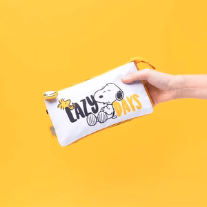 Snoopy Lazy Days penalas su 3 skyriais