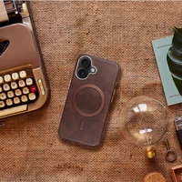 GENTLEMAN MAG COVER magnetinis dėklas telefonui, suderinamas su MagSafe, skirtas IPHONE 14 PRO, rudas