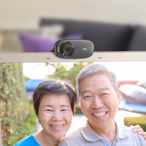 Logitech 960-001065 internetinė kamera 5 MP 1280 x 720 pikseliai USB Juoda