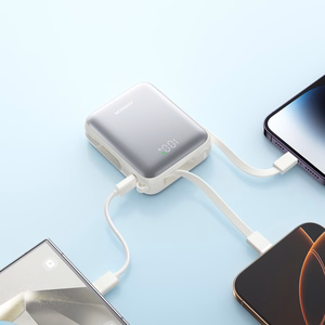 Išorinė baterija Power Bank Joyroom JR-PBF27 22.5W Mini 10000mAh balta