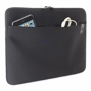 Tucano Top Second Skin apsauginė nešiojamojo kompiuterio įmautė, skirta MacBook Air 15 colių (M5/M4/M3/M2/2026-2023) / MacBook Pro 15 colių / 14 colių ir 13 colių kompiuteriams, juoda