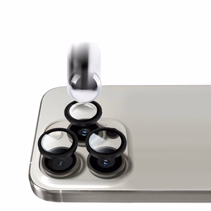 Apsauginis stiklas Tel Protect Titanium Lens 99% AR ant kameros Iphone 15 Pro/15 Pro Max juodas (3 lęšiai)