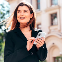 Ekstremalus aktyvus dėklas iPhone 16E