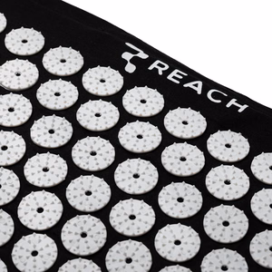 Акупрессурный массажный коврик с подушкой Reach MM-001, черный