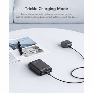 VEGER išorinė baterija 20000 mAh PD QC3.0 2A 22,5W S20 (W2053) juoda