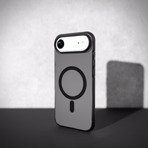 Puro Daylight MagSafe suderinamas silikoninis dėklas iPhone 17 Air – permatomas juodas