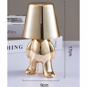 Stalo lempa prie lovos GOLD MAN Art Deco stovintis (versija 1) MLTL