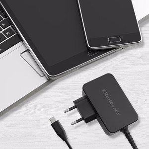 Qoltec 52386 GaN Power Pro Įkroviklis 65W USB-C Juodas