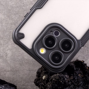 Defender Matinis dėklas for iPhone 16 Pro 6,3" juodas
