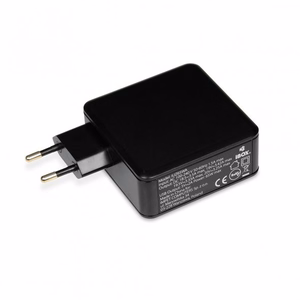 iBox IUZ65WA maitinimo adapteris automobilio 65 W juodas