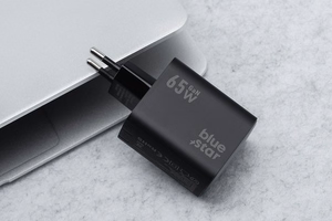 BLUE STAR kelioninis įkroviklis GaN 4A 65W 2 x Type C + USB A PD QC4.0 VT-43 juodas