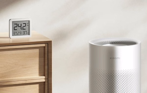 Xiaomi Smart Temperature and Humidity Monitor 3 Mini QBH4312GL – compact temperature-and-humidity monitor, white