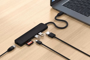 Adapter HUB 7in1 USB C Satechi ST-P7SK juodas