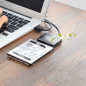 Ugreen CR108 2.5'' / 3.5'' standžiojo disko adapterio laidas (USB-A 3.0 - SATA) - juodas