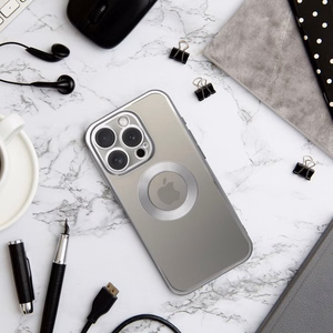 GLAM dėklas telefonui IPHONE 17 sidabrinis
