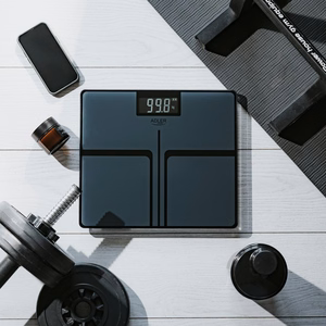 Bathroom scale ADLER AD 8194s STRIPES rechargeable USB-C Black