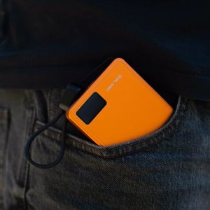 Blavec išorinė baterija 10000mAh BJ-03 Slim 13,5mm - Type C - 22,5W magnetinė Magsafe 3 in 1 (PBBJ03-MC10O) oranžinė aliuminis