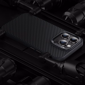 Benks Magnetinis Hybrid Armor Pro Kevlar dėklas telefonui iPhone 15 Plus su metaliniu rėmu 600D (m) - juodas