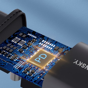 Įkroviklis Wozinsky (WGWCB) (1xUSB-C;1xUSB 3A 20W) juodas