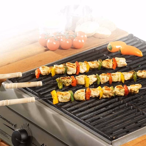 Nerūdijančiojo plieno BBQ iešmai kepsninei su medinėmis rankenomis, 38 cm, 4 vnt.