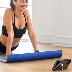 Ugreen LP634 dėklas su stovu iPhone 14 Plus juodas