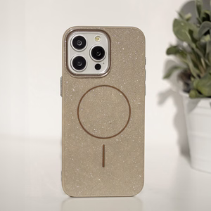 Glitter Thin Mag dėklas for iPhone 17 6,3" rudas