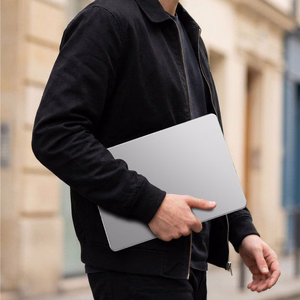 AmazingThing Titan kieto korpuso dėklas, skirtas MacBook Air M5 15" – skaidrus