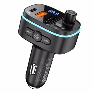 Automobilis bluetooth siųstuvas Hoco 2 x USB A + USB C QC3.0 PD 20W E62 juodas