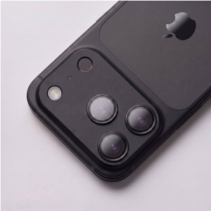 Juoda aliuminio ir grūdinto stiklo kameros modulio apsauga „Tech-Protect CamFull Fit+“, skirta „Apple iPhone 18 Pro“