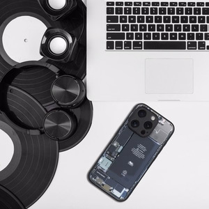 TECH dėklas telefonui IPHONE 15 Pro dizainas 2