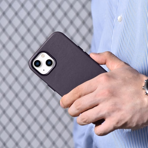 Чехол iCarer Leather из натуральной кожи для iPhone 14 Plus тёмно-фиолетовый (совместим с MagSafe)