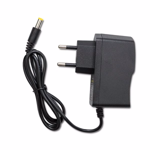Qoltec 51799 aktyvus HDMI skirstytuvas 4 x HDMI 4K x 2K | 6Gb/s | 60Hz