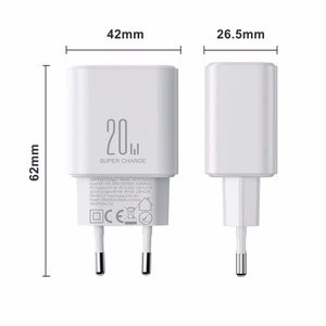 Įkroviklis Joyroom JR-TCF05 baltas 20W (1xPD 1xQC3.0) + Type-C / Lightning 100cm laidas