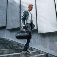 Wozinsky Premium Suit kelioninis krepšys su skyriumi šlapiems daiktams (45L) - juodas