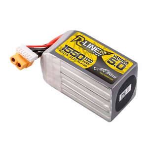 „Lipo Tattu R-Line“ 5.0 versijos 1550 mAh, 22,2 V, 150C, 6S akumuliatorius su XT60 jungtimi