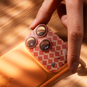 "Benks" grūdinto stiklo "Armor Warrior" objektyvas (OR70), skirtas "Iphone 17 Pro Max ArmorGrid orange (fotoaparato sala)