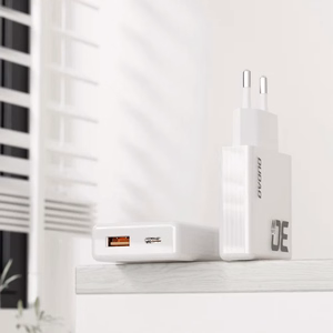 Įkroviklis Dudao A30EUL baltas 30W (1xPD / 1xQC3.0) + Type-C / Lightning laidas