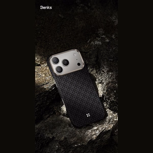 Juodas „Benks Magnetic Armor Air Armor Grid 600D“ kevlaro dėklas su metaliniu rėmeliu (C.K.FL.AP.BK.0072), skirtas iPhone 18 Pro / iPhone 17 Pro