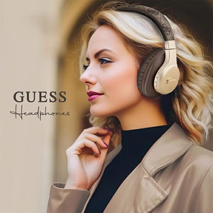 „Guess GUBH604GEMW 4G Script“ belaidės „Bluetooth“ ant ausų dedamos ausinės – rudos