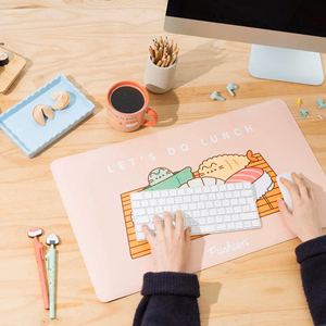 Pusheen Sushi Roll XXL PU odos žaidimų ir stalo kilimėlis, 60 × 35 cm